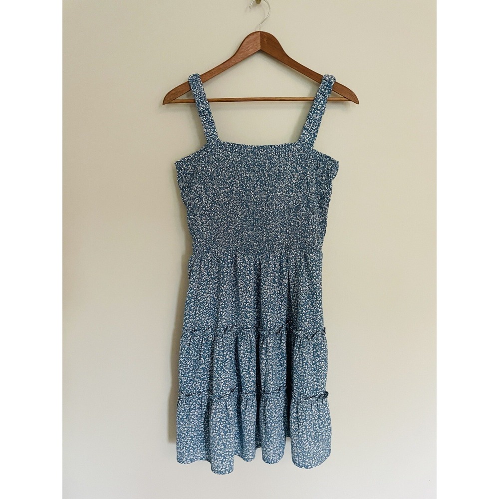 Ditsy Floral Smocked‎ Blue/White Short Dress. Large. Open Ladder-Back. Tiered.